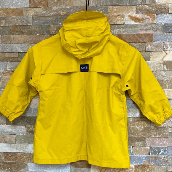 OshKosh Raincoat - Picture 2 of 10